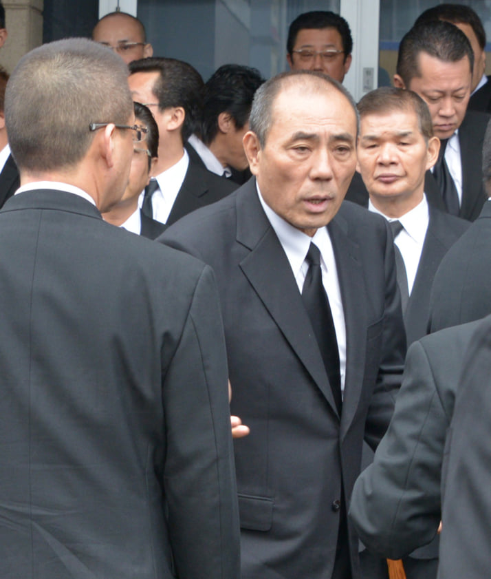 井上邦雄