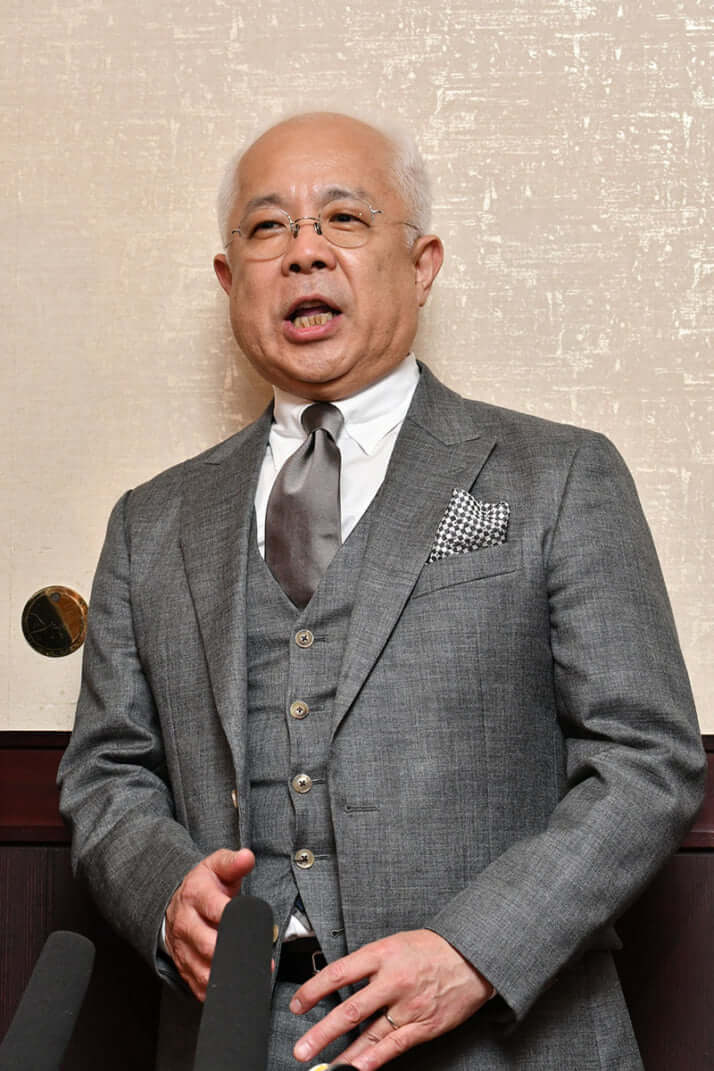 小堺一機