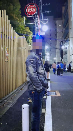 25年16号グラビア 立ちんぼ_2