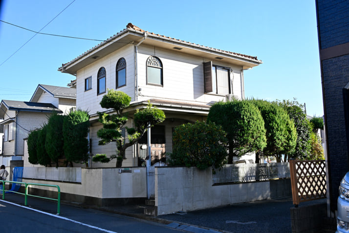 山崎由香理