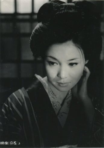 若尾文子