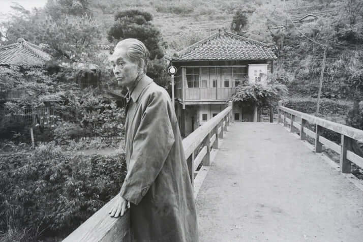 川端康成