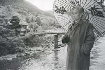 川端康成