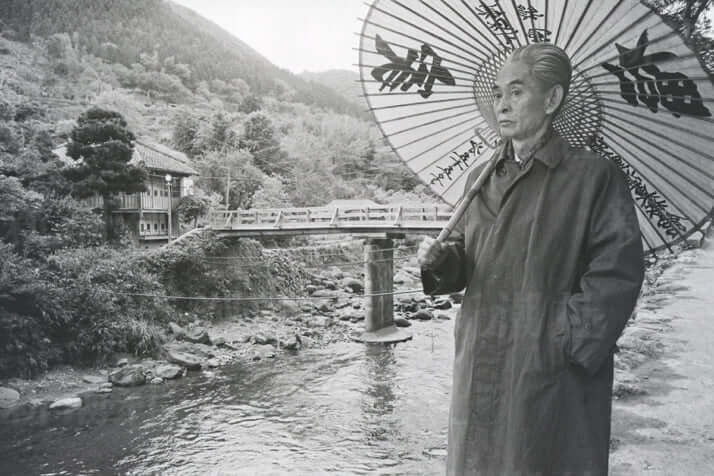 川端康成