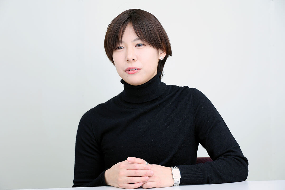 五輪に行けないまま引退するのかな…「フェンシング界の内田有紀」が“2度の代表落選”“1年の無所属期間”を乗り越えて銅メダルを獲得できた理由 | デイリー新潮