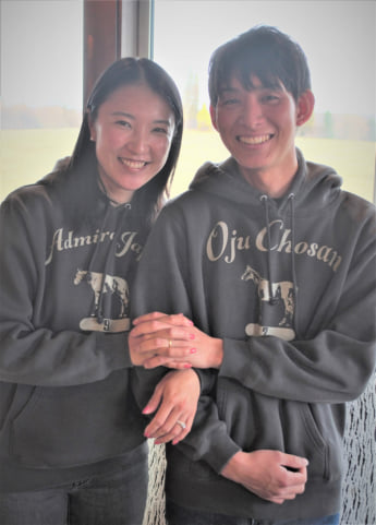高田茉莉亜さん、岩﨑崇文さん