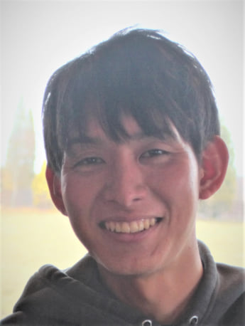岩﨑崇文さん