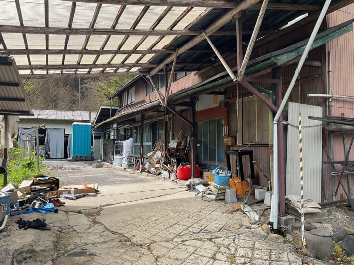 戸田佳孝