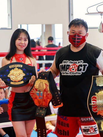 田馬場貴裕さん、有泉香代さん