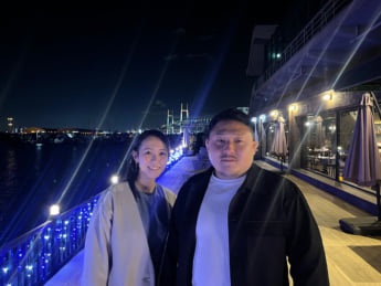 田馬場貴裕さん、有泉香代さん