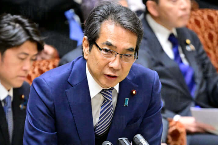 江藤拓