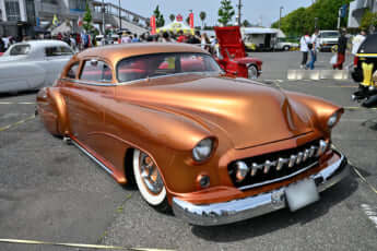 25年19号グラビア アメ車_12