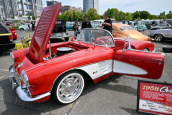 25年19号グラビア アメ車_14