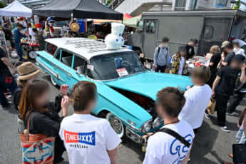 25年19号グラビア アメ車_15