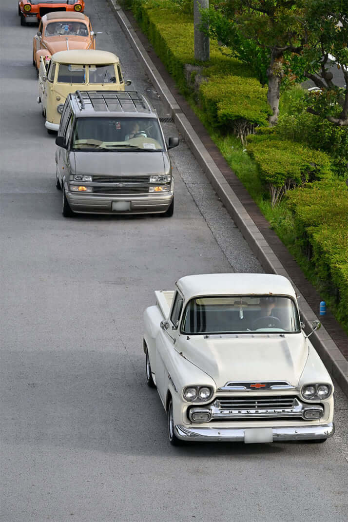 25年19号グラビア アメ車_23