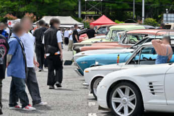 25年19号グラビア アメ車_27