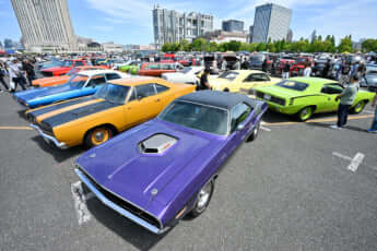 25年19号グラビア アメ車_31