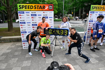 25年19号グラビア スピードスター_12