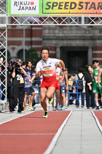 25年19号グラビア スピードスター_16