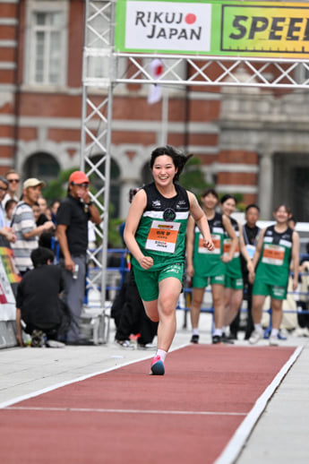 25年19号グラビア スピードスター_18