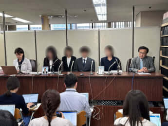 首都高事故の遺族