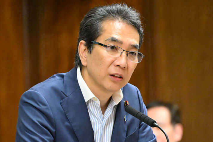江藤拓