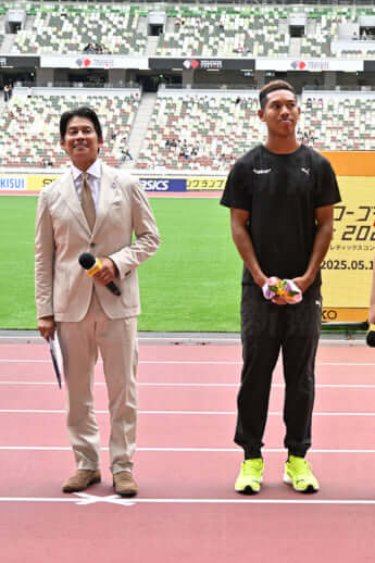 25年20号グラビア 織田裕二_2