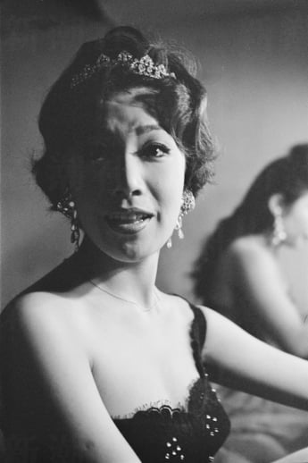 25年20号グラビア 昭和の女優たち_4