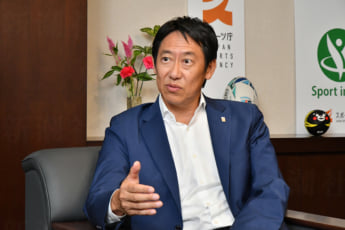 鈴木大地
