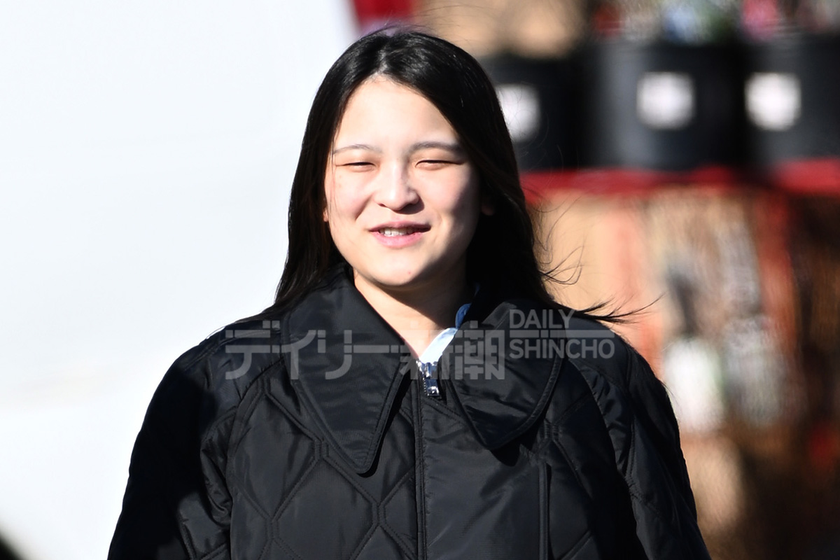眞子さんは出産をご両親に報告できていない」 今もこじれる両者の関係 