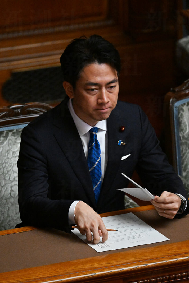 小泉進次郎