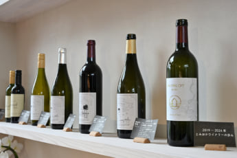 25年21号グラビア とみおかワイナリー_7