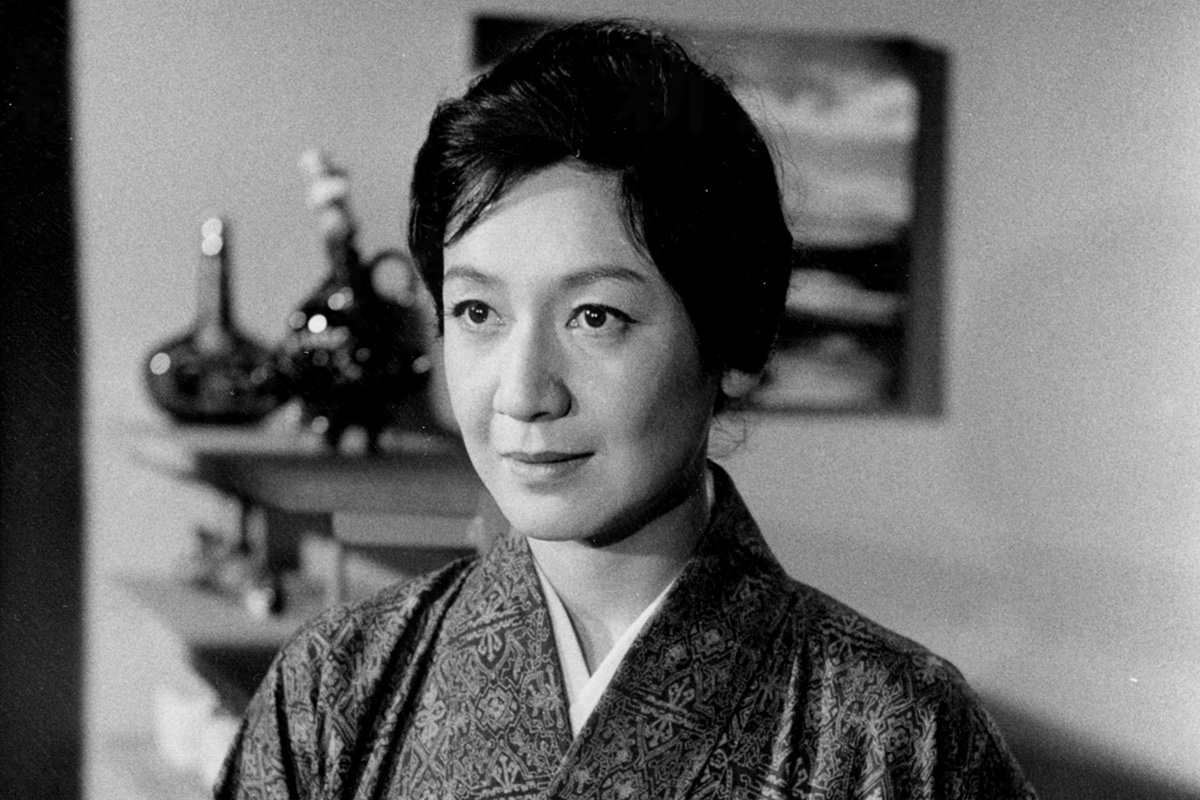 伝説の女優「原節子」との仲を「小津安二郎監督」の身内はどう見てい