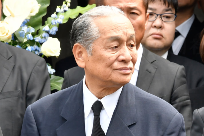 周防郁雄