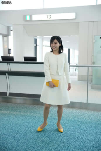 25年24号グラビア 佳子さま_5