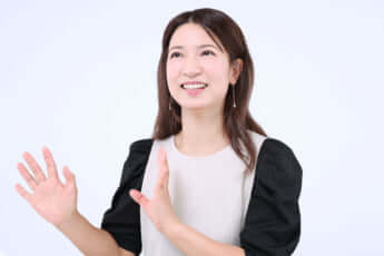 田野辺実鈴