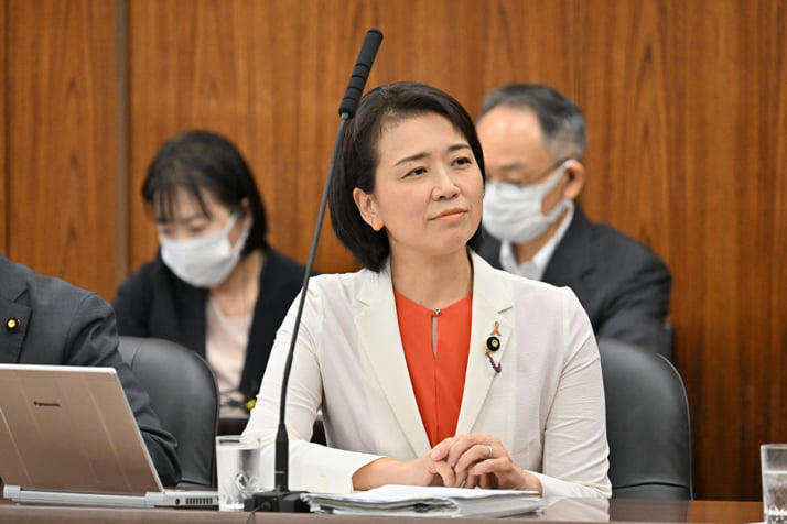 伊藤孝恵5