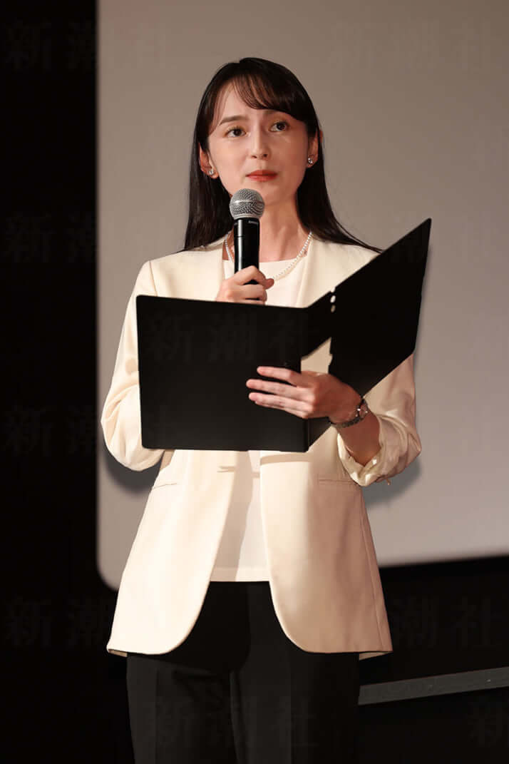 山本恵里伽