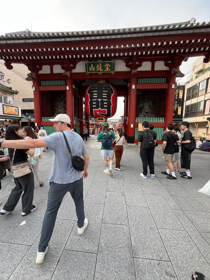 25年27号グラビア 浅草_2