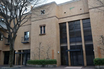 女子学院中学校・高等学校