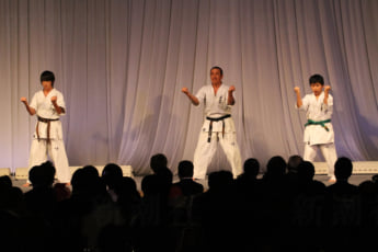 新田真剣佑、千葉真一、眞栄田郷敦