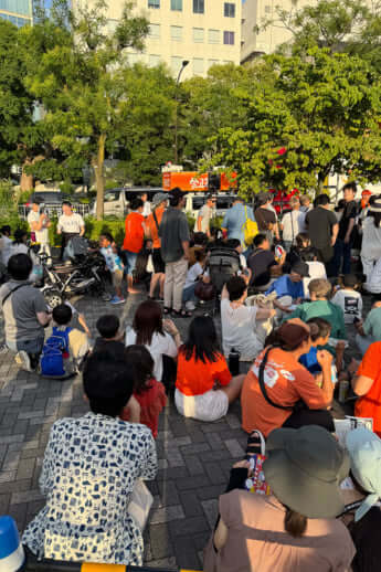 参政党_マイク納め_26