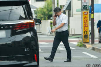 25年30号グラビア 重臣の夏_4