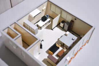 事件現場を再現した模型