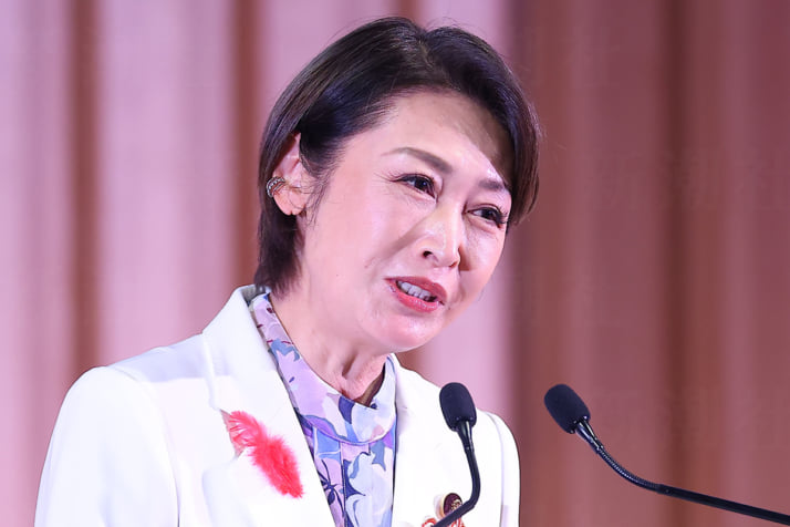 三原じゅん子大臣