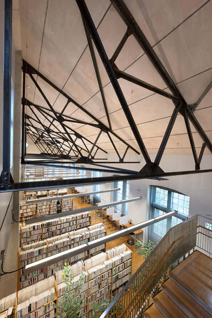 25年31号グラビア 戦争遺跡_13