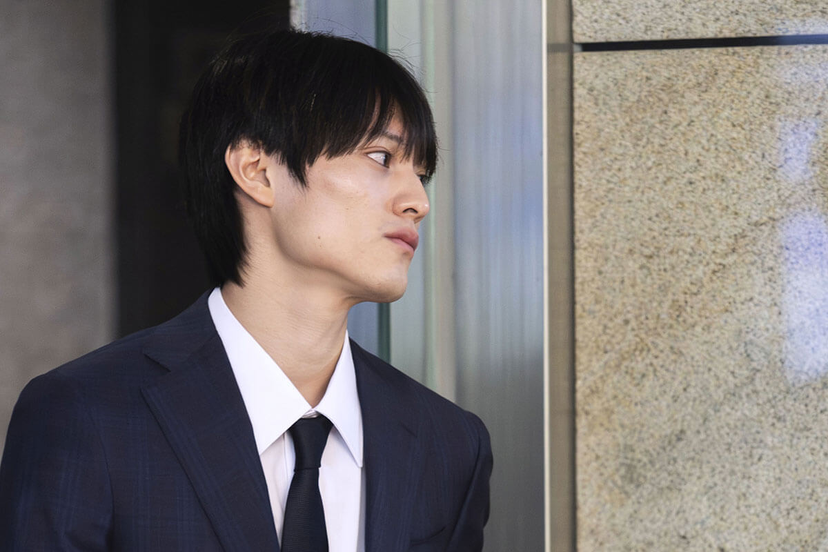 事務所に違約金5000万」 元アイドル「上村謙信」に香港で有罪判決