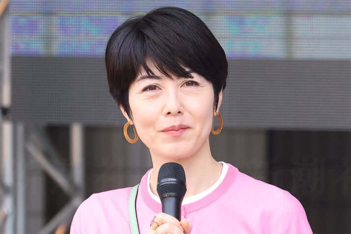 小島慶子