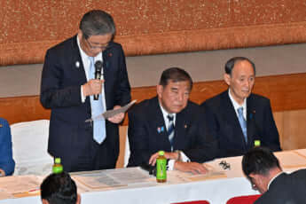 石破茂、森山裕、菅義偉