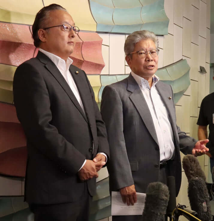 中島弘道、青木敬博